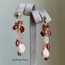 Carica l&#39;immagine nel visualizzatore di Gallery, Pink natrolite tassel earrings