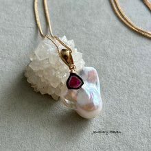 Charger l'image dans la galerie, Rainbow iridescent baroque pearl, watermelon tourmaline pendant necklace