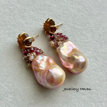 Load image into Gallery viewer, Montana agate with metallic iridescent baroque pearl earrings (detachable)