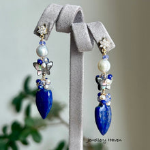 Charger l'image dans la galerie, Lapis lazuli, baby baroque pearls, mother of pearl earrings
