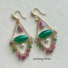 Cargar imagen en el visor de la galería, Green onyx and tourmaline chandelier earrings