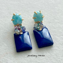 Laden Sie das Bild in den Galerie-Viewer, Lapis lazuli with larimar studs earrings