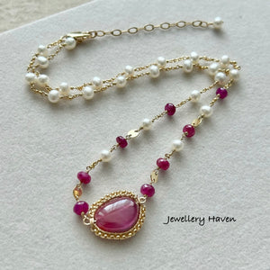 Untreated natural Ruby and pearl necklace