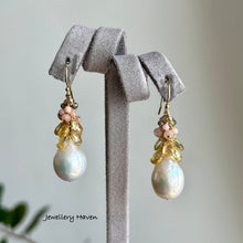 Charger l'image dans la galerie, Edison pearl, pink opal, champagne zircon earrings