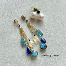 Load image into Gallery viewer, Pearl and gems tassel earrings