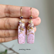 Laden Sie das Bild in den Galerie-Viewer, Phosphosiderite, moonstone, pink amethyst earrings