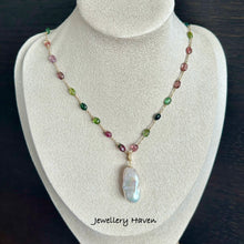 Load image into Gallery viewer, Ombre tourmaline and lustrous baroque pearl necklace