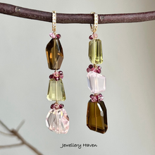 Laden Sie das Bild in den Galerie-Viewer, Rose Quartz, Lemon Quartz, whisky quartz earrings