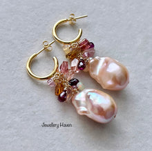 Load image into Gallery viewer, Pinkish peach baroque pearl hoop stud earrings