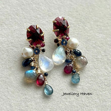 Laden Sie das Bild in den Galerie-Viewer, Moonstone, blue sapphires, labradorite clusters with garnet studs earrings