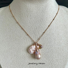 Carica l&#39;immagine nel visualizzatore di Gallery, Pink natrolite, Edison pearl and ametrine necklace