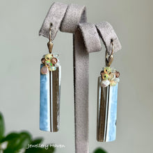 Carica l&#39;immagine nel visualizzatore di Gallery, Owyhee blue opal, Ethiopian opal, pearl and aquamarine earrings