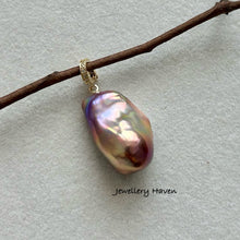 Load image into Gallery viewer, Aurora metallic iridescent baroque pearl pendant