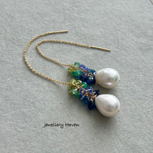 Charger l'image dans la galerie, Edison pearl, blue sapphire, tanzanite, emerald threader earrings