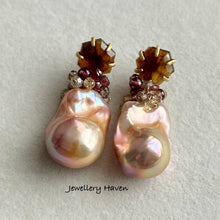 Load image into Gallery viewer, Montana agate with metallic iridescent baroque pearl earrings (detachable)