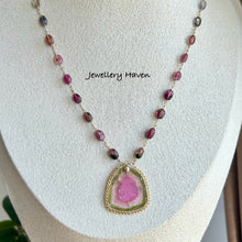 Charger l&#39;image dans la galerie, Watermelon tourmaline slice with tourmaline oval nugget necklace