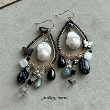 Charger l'image dans la galerie, Baroque pearl, black spinel, snowflake obsidian chandelier earrings