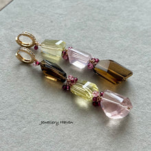 Laden Sie das Bild in den Galerie-Viewer, Rose Quartz, Lemon Quartz, whisky quartz earrings