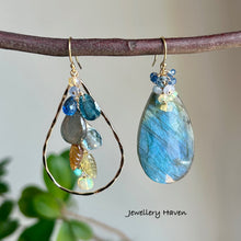 Load image into Gallery viewer, Blue flash labradorite earrings