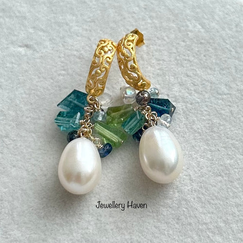 Faceted rare blue/green tourmaline with pearl earrings
